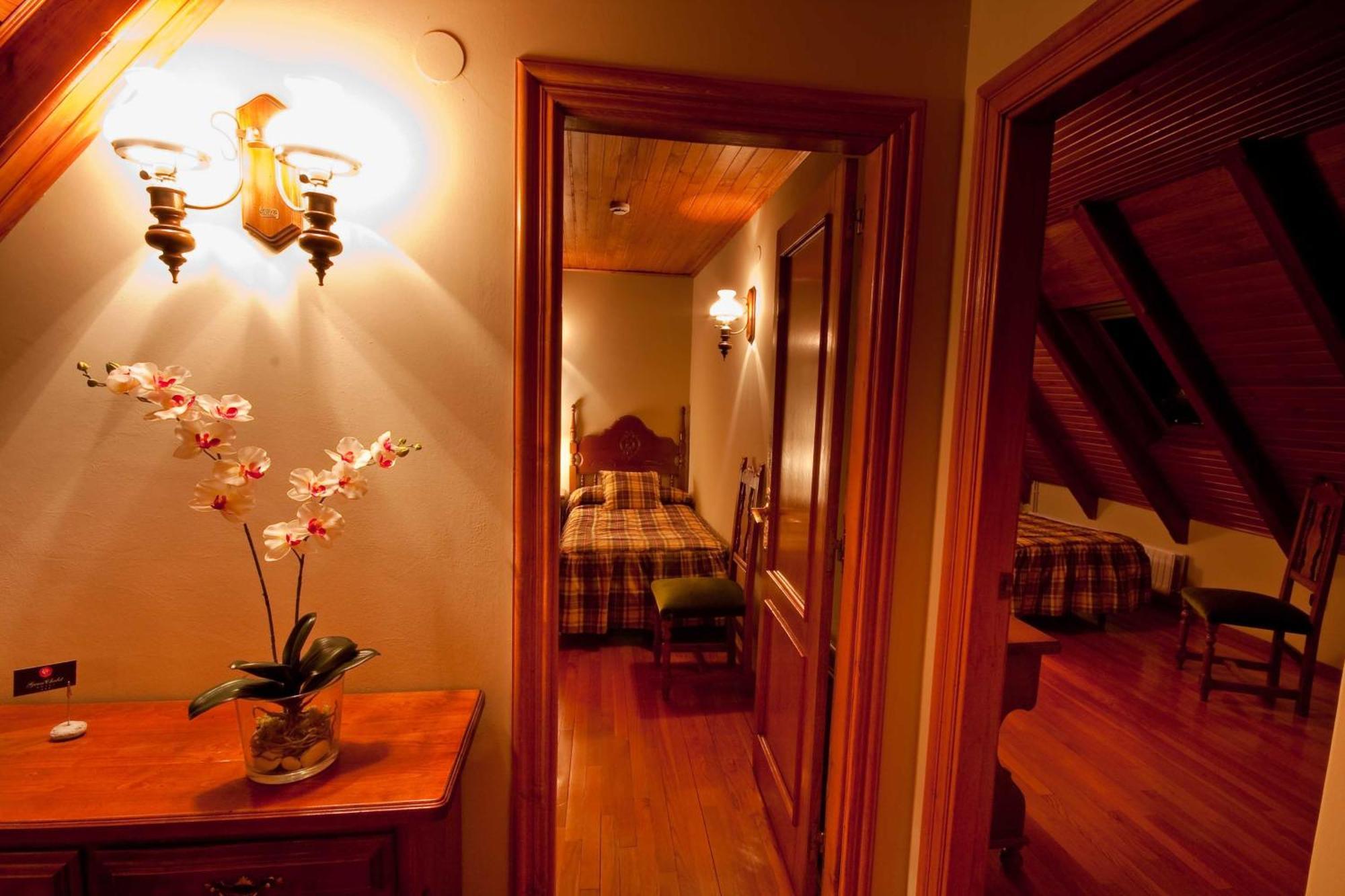 Gran Chalet Hotel & Petit Spa Вьелья Номер фото
