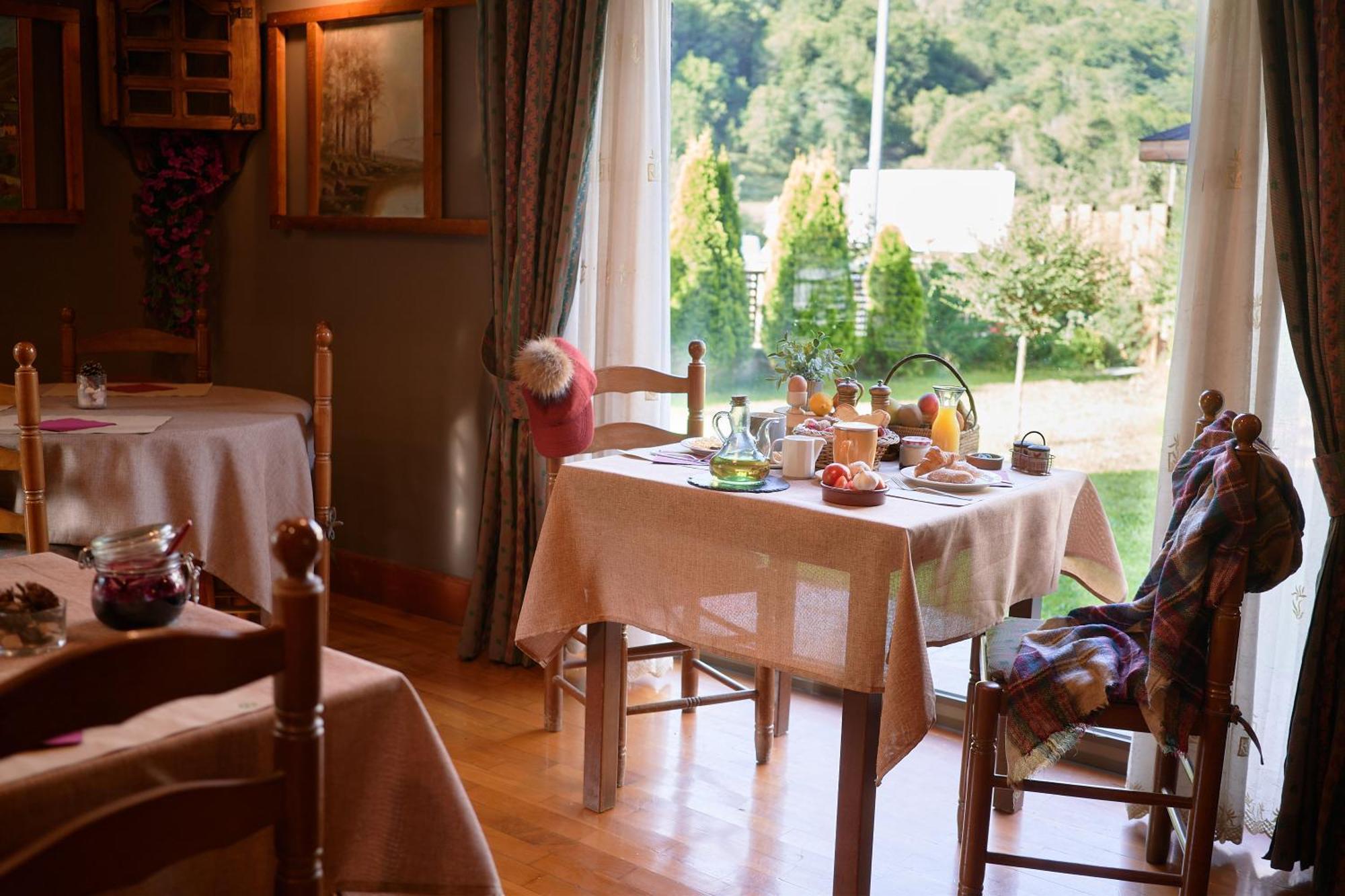 Gran Chalet Hotel & Petit Spa Вьелья Экстерьер фото