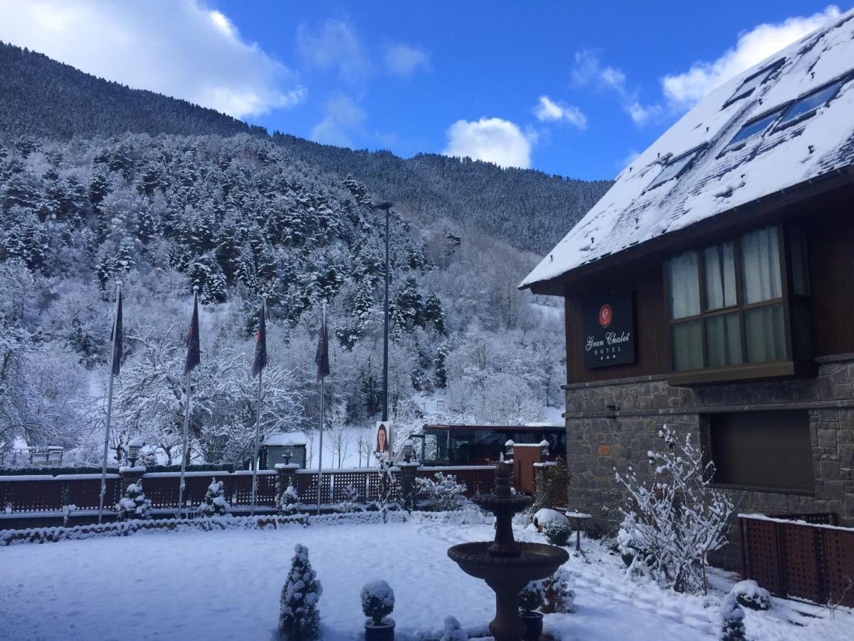 Gran Chalet Hotel & Petit Spa Вьелья Экстерьер фото